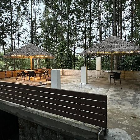 Hotel 100 Oaks Estate Yercaud Exterior foto