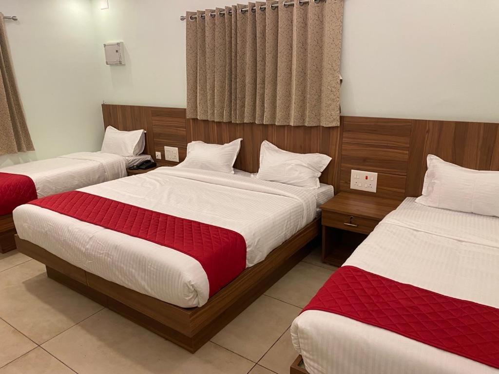 Hotel 100 Oaks Estate Yercaud Exterior foto