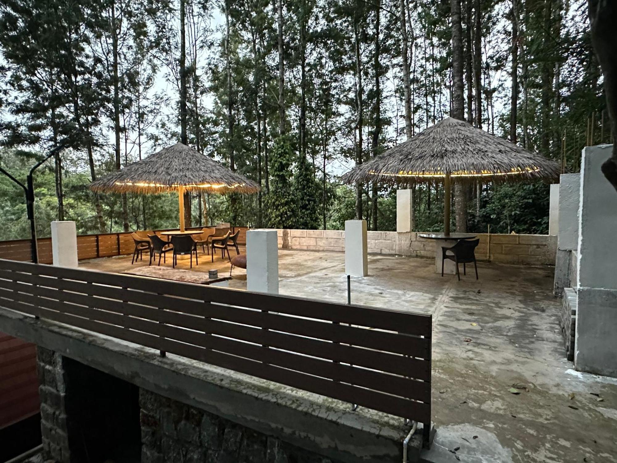 Hotel 100 Oaks Estate Yercaud Exterior foto