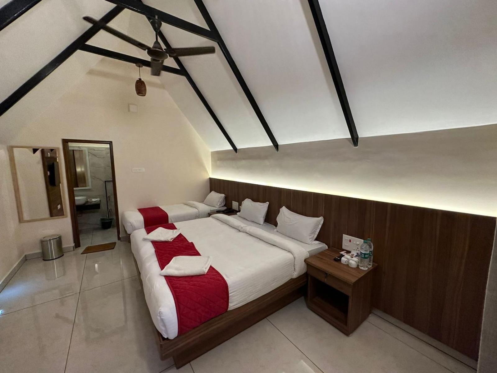 Hotel 100 Oaks Estate Yercaud Exterior foto
